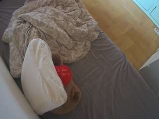voyeurcam-julmodels-greybed-2 Hidden live webcam