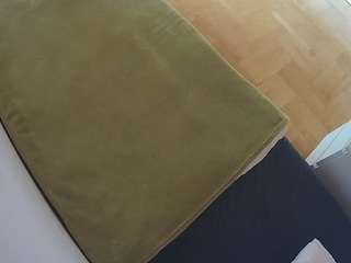 voyeurcam-julmodels-greybed-2 live cam profile