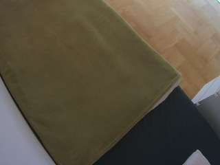 voyeurcam-julmodels-greybed-2