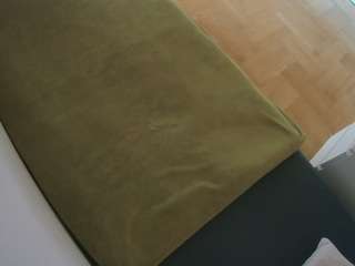 voyeurcam-julmodels-greybed-2's CamSoda show and profile