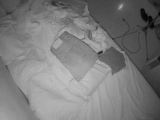 Julmodels Bedroom-B2 live cam preview