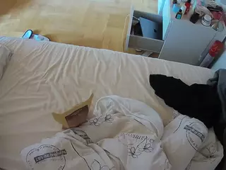 Julmodels Bedroom-B2's Live Sex Cam Show