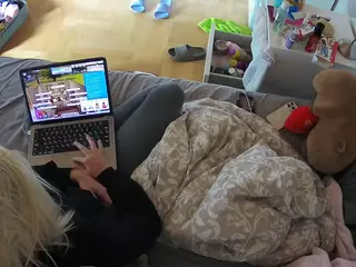 Julmodels Bedroom-B2's Live Sex Cam Show