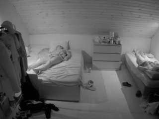 voyeurcam-julmodels-greybed-3 Live Nude Cam Models camsoda