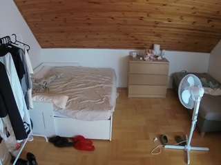 voyeurcam-julmodels-greybed-3 Male Cam Model camsoda