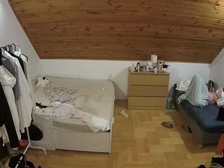 Millena Grey camsoda voyeurcam-julmodels-greybed-3