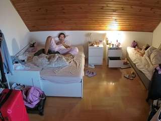 Julmodels Bedroom-B3