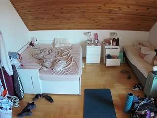 voyeurcam-julmod... Live Webcam on CamSoda