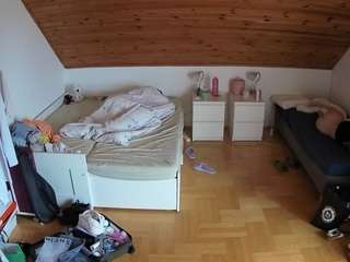 voyeurcam-julmodels-... webcam
