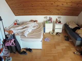voyeurcam-julmodels-... webcam