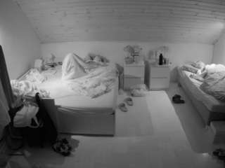 voyeurcam-julmod... Live Webcam on CamSoda