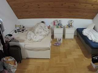 voyeurcam-julmodels-... webcam
