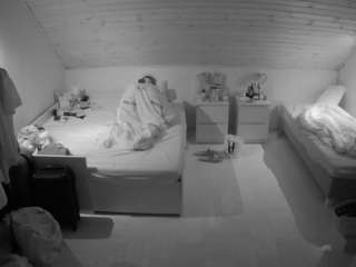 voyeurcam-julmodels-... webcam