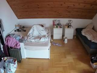 voyeurcam-julmodels-greybed-3 webcam model