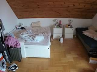 voyeurcam-julmodels-greybed-3 Live Webcam on CamSoda