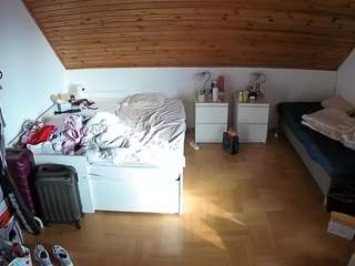 Live Sex Chat with Julmodels Bedroom-B3 (@voyeurcam-julmodels-greybed-3)