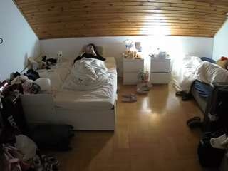 voyeurcam-julmodels-greybed-3 Hidden cam live webcam
