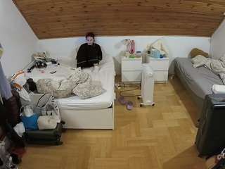 voyeurcam-julmod... Live Webcam on CamSoda