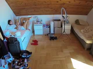 voyeurcam-julmodels-greybed-3 live webcam show