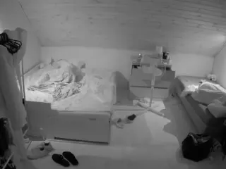Julmodels Bedroom-B3's Live Sex Cam Show