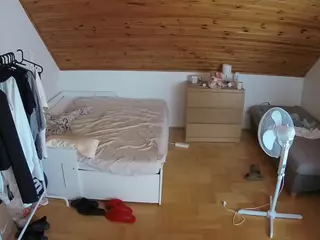 Julmodels Bedroom-B3's Live Sex Cam Show