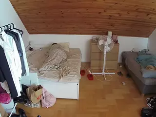 Julmodels Bedroom-B3's Live Sex Cam Show