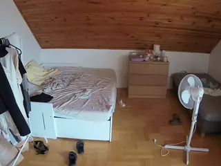 Julmodels Bedroom-B3's Live Sex Cam Show