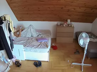 Julmodels Bedroom-B3's Live Sex Cam Show