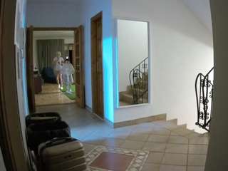 Voyeour House camsoda voyeurcam-julmodels-hall-1st