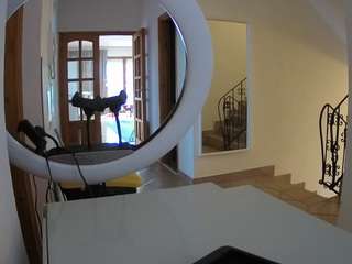 voyeurcam-julmodels-hall-1st