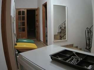 voyeurcam-julmodels-hall-1st