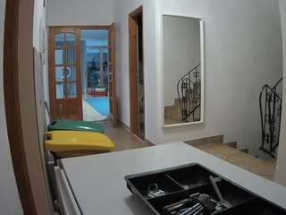 voyeurcam-julmodels-hall-1st