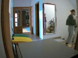 voyeurcam-julmodels-hall-1st