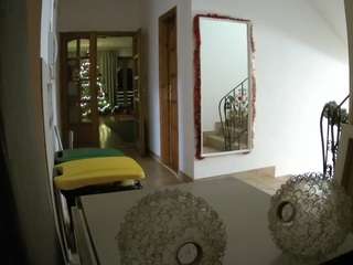 voyeurcam-julmodels-hall-1st