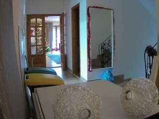 voyeurcam-julmodels-hall-1st