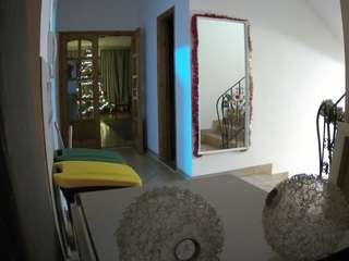 voyeurcam-julmodels-hall-1st