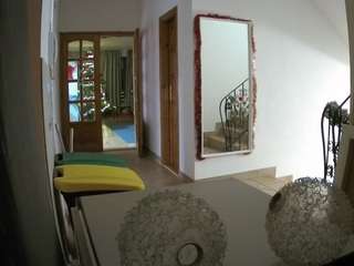 voyeurcam-julmodels-hall-1st