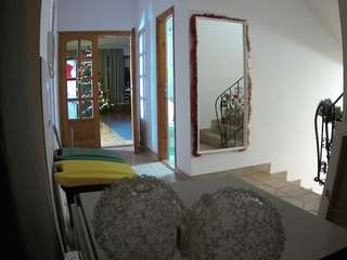 voyeurcam-julmodels-hall-1st