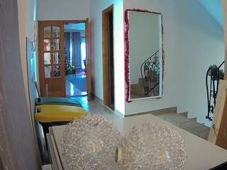 voyeurcam-julmodels-hall-1st