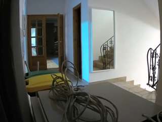 voyeurcam-julmodels-hall-1st