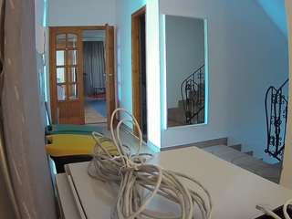voyeurcam-julmodels-hall-1st