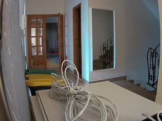 voyeurcam-julmodels-hall-1st