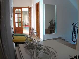 voyeurcam-julmodels-hall-1st