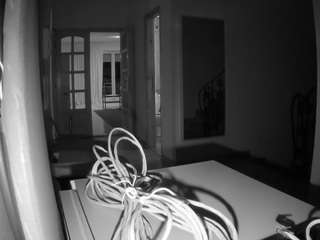 voyeurcam-julmodels-hall-1st