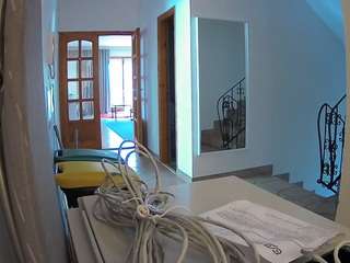 voyeurcam-julmodels-hall-1st