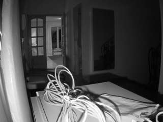 voyeurcam-julmodels-hall-1st