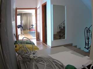 voyeurcam-julmodels-hall-1st