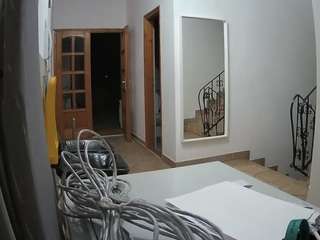 voyeurcam-julmodels-hall-1st