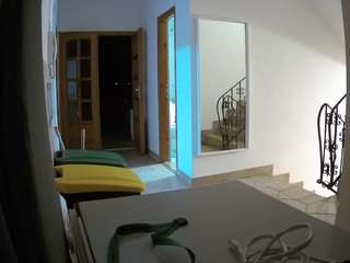 voyeurcam-julmodels-hall-1st