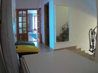 voyeurcam-julmodels-hall-1st